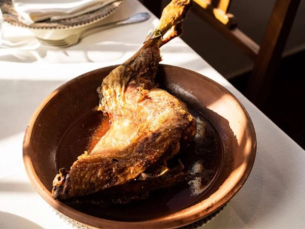 Asador de carne en Asador de Aranda